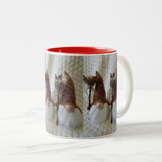 ***FINNISCHES GNOME*** CHRISTMAS-TASSE ZWEIFARBIGE TASSE (VorderseiteRechts)