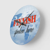 Finnish spoken here cloudy earth runde wanduhr (Winkel)
