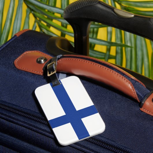 Finnland-Flaggengewohnheitsumbau Gepäckanhänger (Vorderseite Insitu 1)