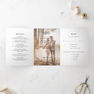 Fiona Photo Bold Monogram Moderne Hochzeit Dreifach Gefaltete Einladung