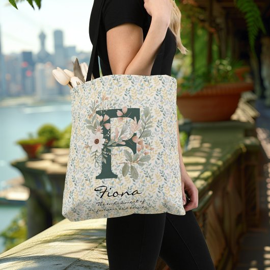 Fionas verzaubertes Blossom - Boho Floral Monogram Tragetaschen Mit Langen Trägern