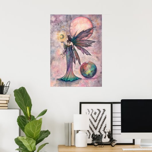Fire Opal Moon Fairy Fantasy Kunst, Dichtung und M Poster (Heimbüro)