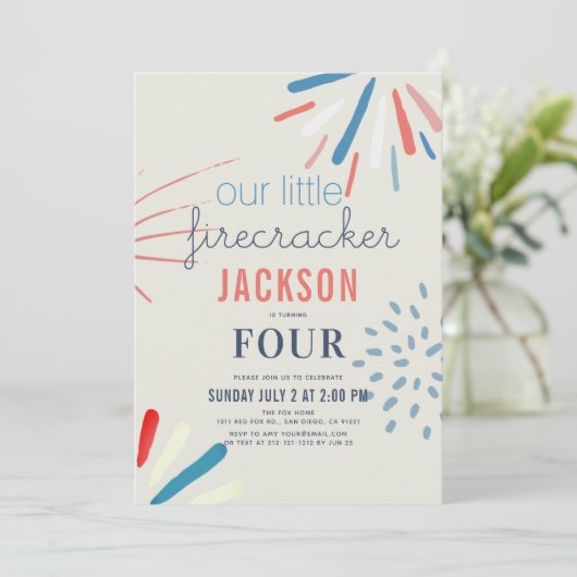 Firecracker 4. Juli Feuerwerke Geburtstag Einladung (Stehend Vorderseite)
