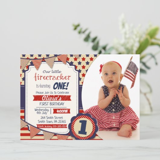 Firecracker Gender Neutral 4. Juli Einladung (Stehend Vorderseite)