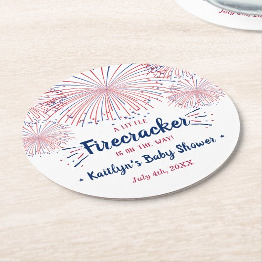 Firecracker unterwegs! Juli Baby Runder Pappuntersetzer (Angewinkelt)