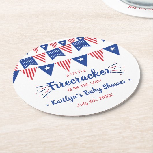 Firecracker unterwegs! Juli Baby Runder Pappuntersetzer (Angewinkelt)