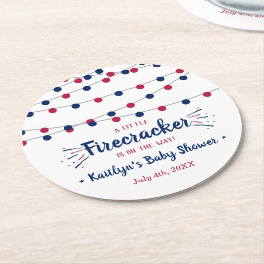Firecracker unterwegs! Juli Baby Runder Pappuntersetzer (Angewinkelt)