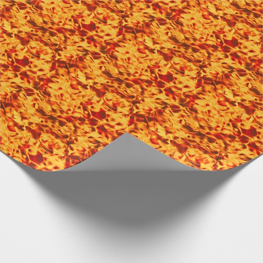 Fired Up – Bold Flame Texture Geschenkpapier (Ecke)