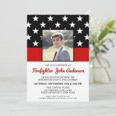 Firefighter Abschluss Benutzerdefiniertes Foto dün Einladung (Stehend Vorderseite)