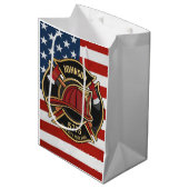 Firefighter Fire Rescue Department USA Flag Custom Mittlere Geschenktüte (Vorderseite Schrägansicht)