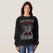 firefighter & firetruck for firefighters sweatshirt (Vorne ganz)