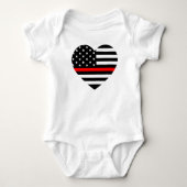 Firefighter-Flag zur Unterstützung des Herzens Baby Strampler (Vorderseite)