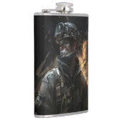Firefighter Portrait Fantasy Malerei Wilden Geist Flachmann (Rechts)