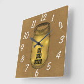 Fireflies in Mason Jar Quadratische Wanduhr (Winkel)