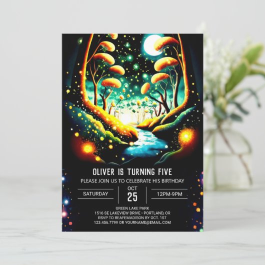 Fireflies Magical Woodland Journey Birthday Einladung (Stehend Vorderseite)