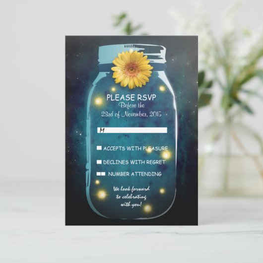 Fireflies & Mason Jar Whimsical Wedding RSVP (Stehend Vorderseite)