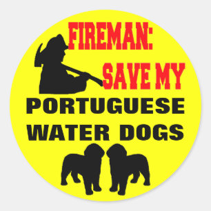 Fireman Rettete meine portugiesischen Wasserhunde Runder Aufkleber