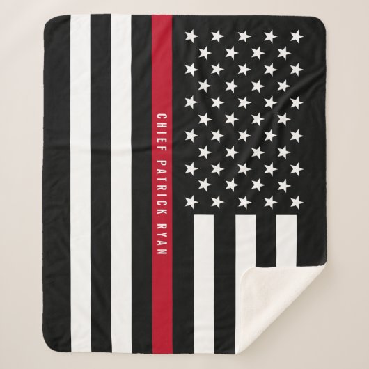 Fireman Thin Red Line American Flag Monogram Med. Sherpadecke (Vorderseite)
