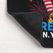 Fireworks Director I Run You Run Funny 4. Juli Mousepad (Ecke)