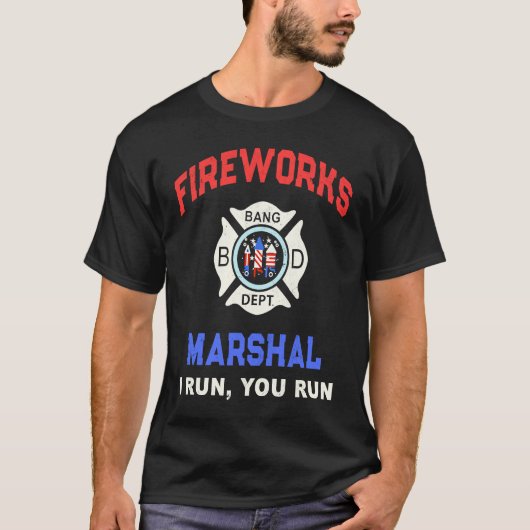 FIREWORKS MARSHAL America Firefighter Pyro Technic T-Shirt (Vorderseite)