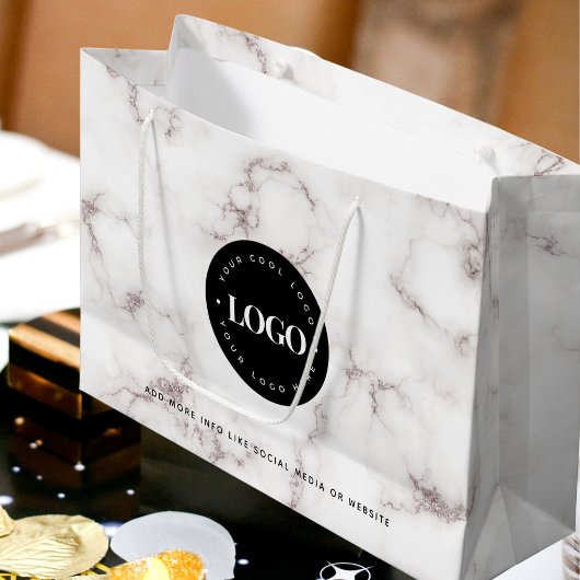 Firmenkundenspezifische Markenbezeichnung für schw Große Geschenktüte