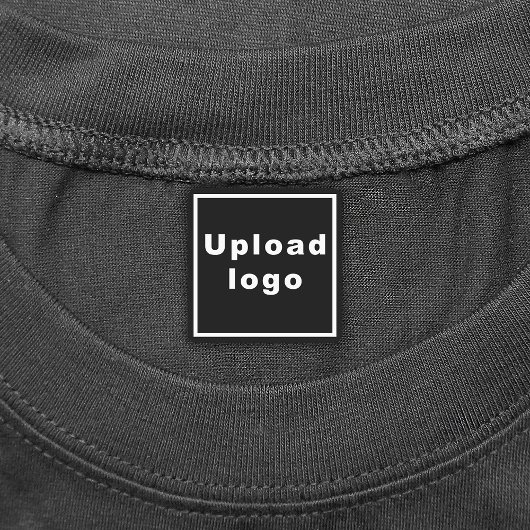 Firmenlogo auf dem Etikett "Black Square Iron"