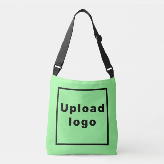 Firmenlogo auf hellgrüner, übersichtlicher Tasche (Vorderseite)