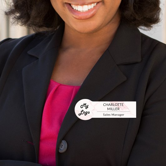 Firmenlogo aus rosa Marmor Namensschild