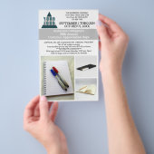 Firmenlogo Einfache moderne 3-Foto-Werbung Flyer (Handgriff)