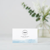 Firmenlogo Modern Blue Ombre Modern Visitenkarte (Stehend Vorderseite)