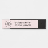 Firmenlogo | Modernes Mitarbeiterteam rosa Türschild (Vorderseite )