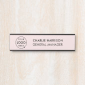 Firmenlogo | Modernes Mitarbeiterteam rosa Türschild (Vorderseite )