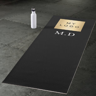 Firmenlogo schwarzes Monogramm-Geschäftsstudio Yogamatte