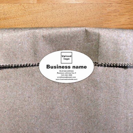 Firmenmarke auf weißem Oval-Aufkleber Ovaler Aufkleber