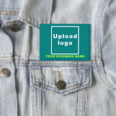 Firmenname und Logo auf Aquamarinem grünen Rechtec Button (Insitu)