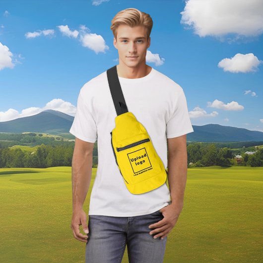 Firmenname und Logo auf der Gelben Sling-Tasche Crossbody Bag