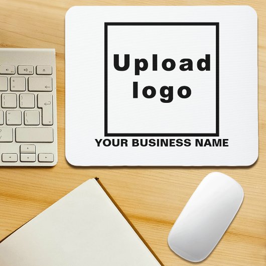 Firmenname und Logo auf der Maus Mousepad