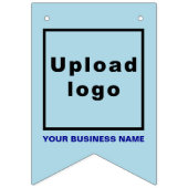 Firmenname und Logo auf hellblauem Frack Wimpelkette (Erste Fahne)