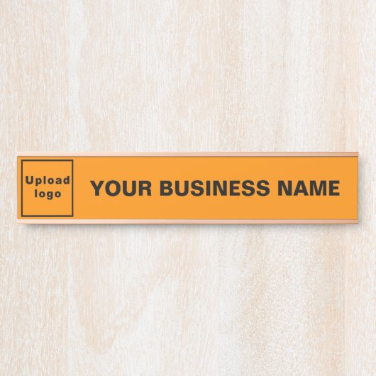 Firmenname und Logo auf Orange Long Hanging Türschild (Vorderseite )