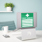 First Aider Aufkleber (Laptop auf Schreibtisch)