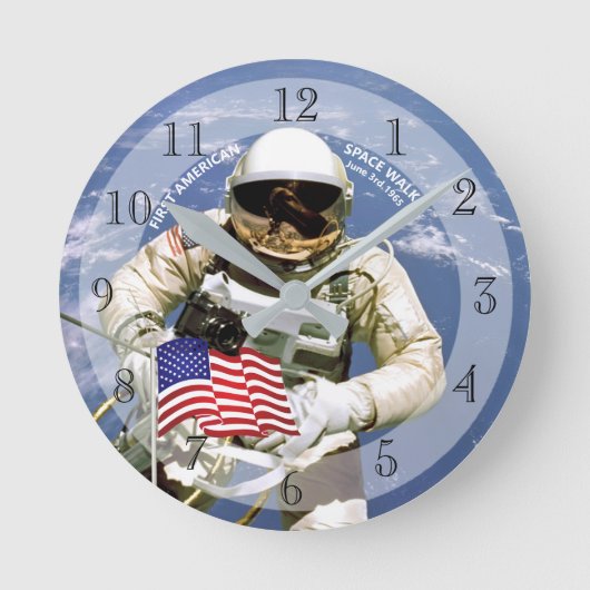 First American Astronaut Space Walk Runde Wanduhr (Vorderseite)