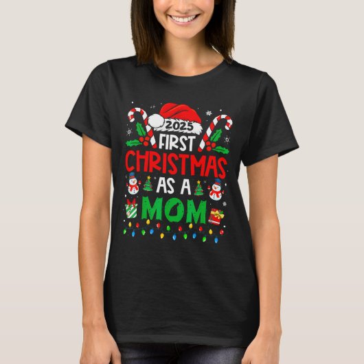 First Christmas As A Mom Family Matching New Mommy T-Shirt (Vorderseite)