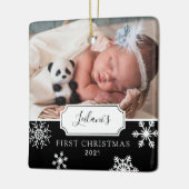 First Christmas Baby Foto Snow Black Keramikornament (Links)