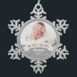First Christmas Blush Pink Baby Girl Foto Schneeflocken Zinn-Ornament<br><div class="desc">First Christmas Blush Pink Baby Girl Foto Snowflake Tischtennis Weihnachtsfeier Weihnachten</div>