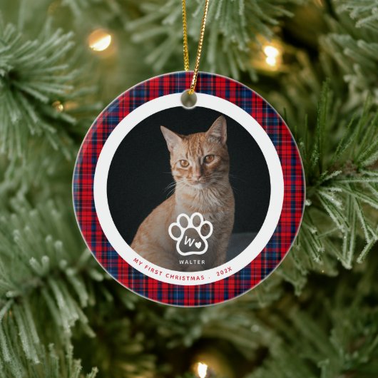 First Christmas Cat Photo Monogram Name Tartan Keramik Ornament (Baum)