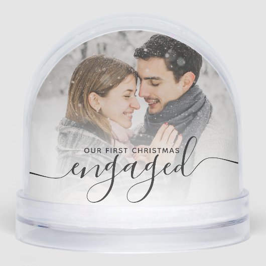 First Christmas Engaged 2 Photo Black Script Schneekugeln (Vorderseite)
