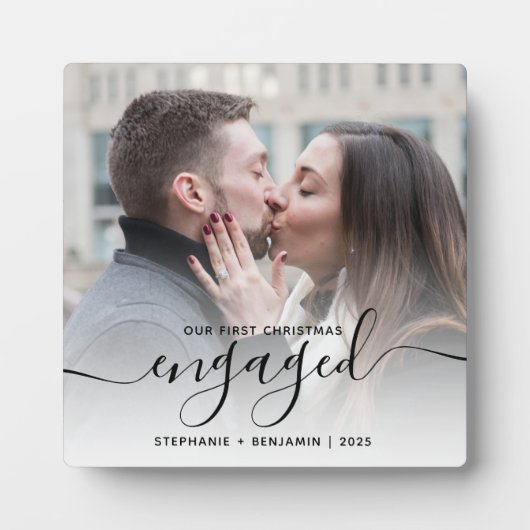 First Christmas Engaged Photo Black Script Fotoplatte (Vorderseite)