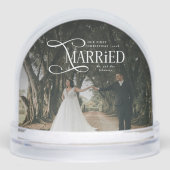 First Christmas Married Mr & Mrs Couples Photo Schneekugeln (Vorderseite)