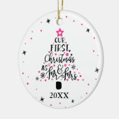 First Christmas Newlyweds Typografie-Skript Keramik Ornament (Links)