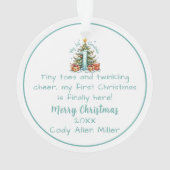 First Christmas Ornament – Snowy Tree & Gifts (Rückseite)